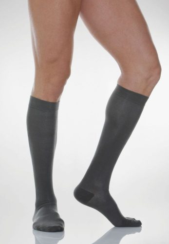 820: Pamut térdzokni (18-22 Hgmm) 5-XL szürke
