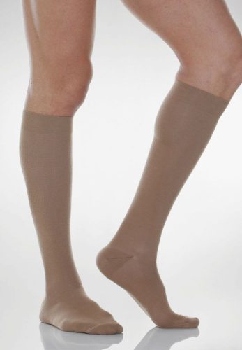 820: Pamut térdzokni (18-22 Hgmm) 5-XL fehér